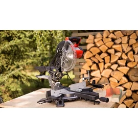Yato Lézeres Gérvágó 255mm 1800W (YT-82173)